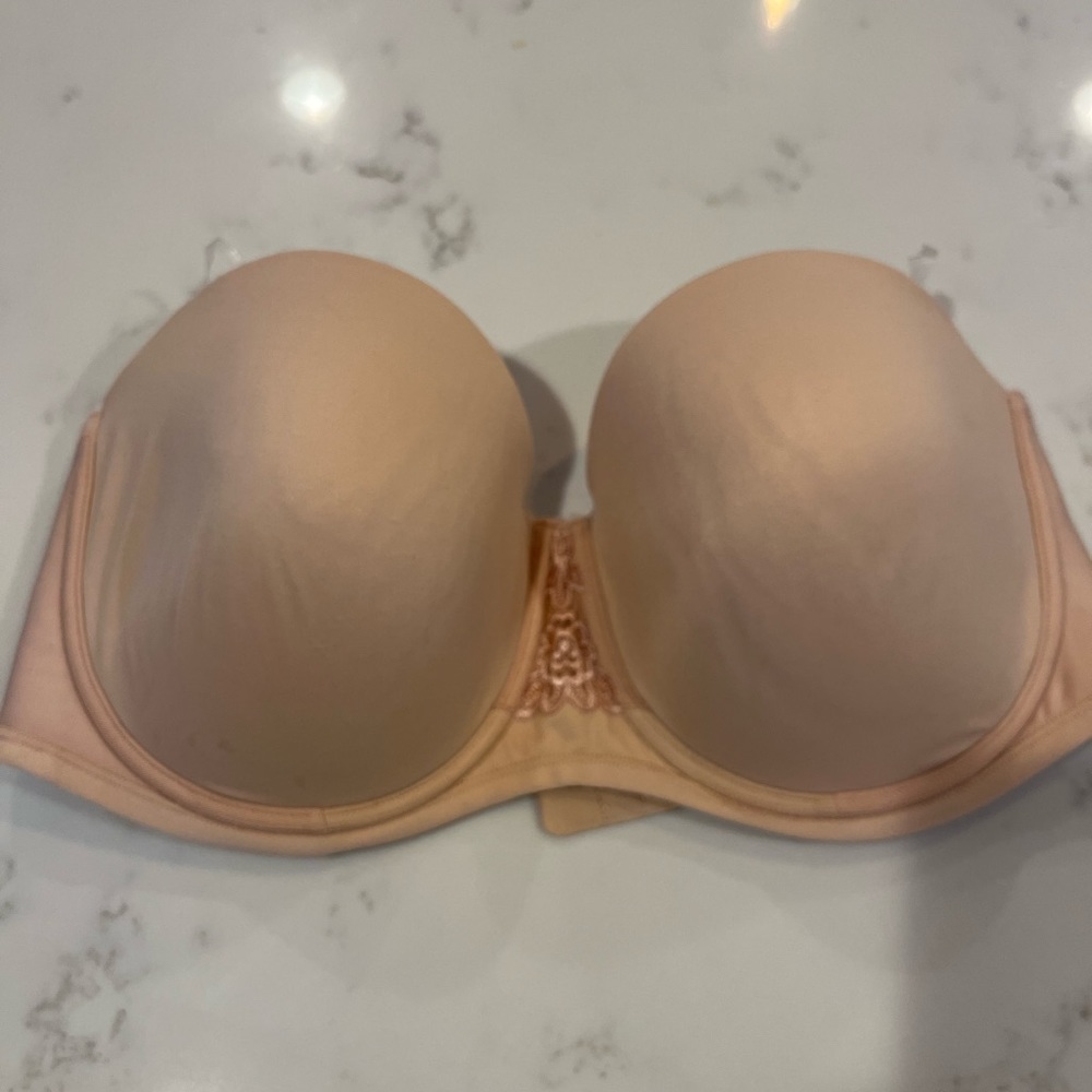 Vanity fair strapless bra 38DD